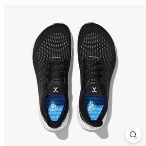 Flux Black Adapt Runners